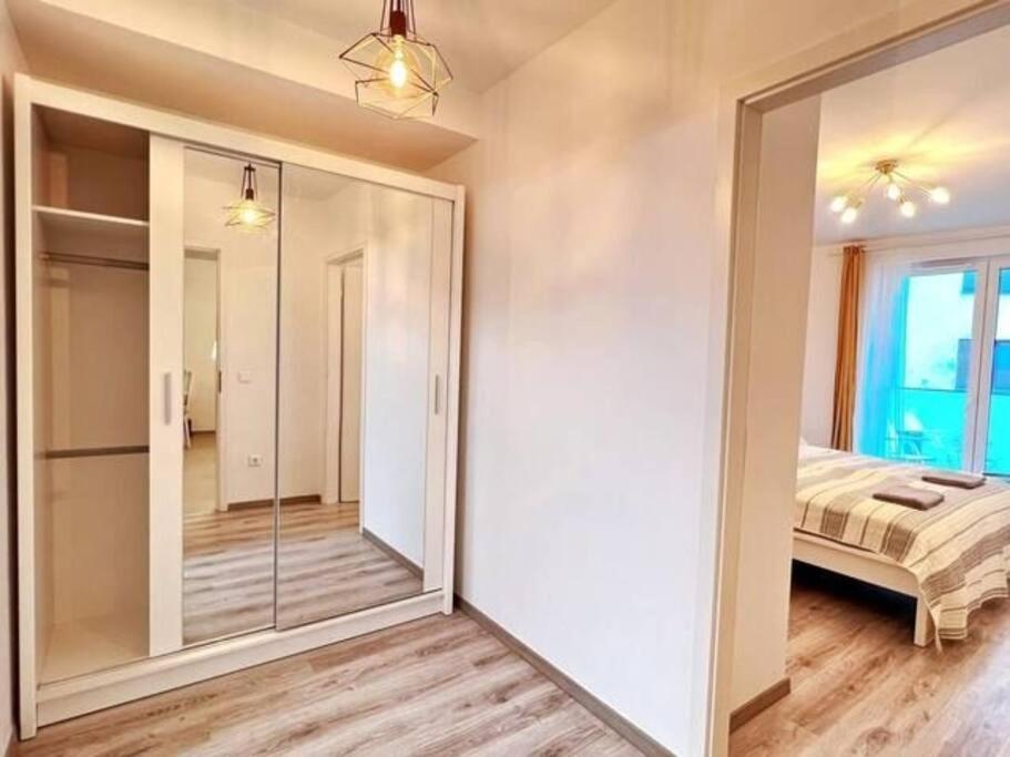 B104 - Liberty Bridge Lovely Home With Free Parking Budapest Exterior photo